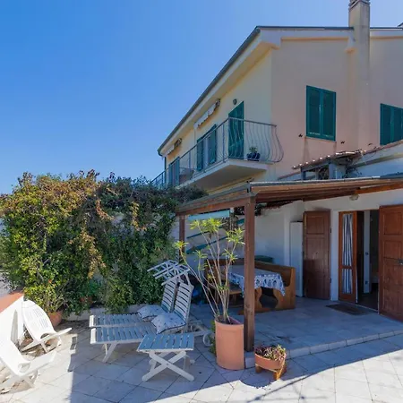 Capo Bianco By Helloelba * Portoferraio